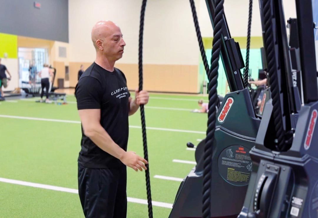 Personal Trainer Dan Levin demonstrating how to use the Marpo Rope Trainer