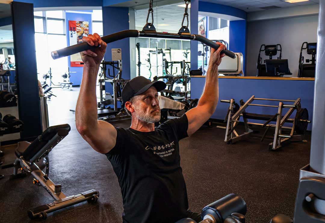 Personal Trainer Matthew McBride demonstrating the Power Build 3-Day Hypertrophy Split workout of the month